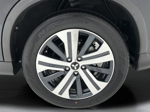 Used 2025 Mitsubishi Outlander Sport SE AWD/4WD image 8