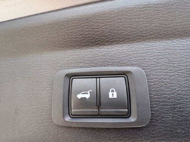 Used 2023 Mitsubishi Outlander SE FWD image 12