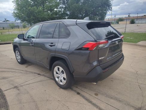 Used 2023 Toyota RAV4 LE FWD image 7