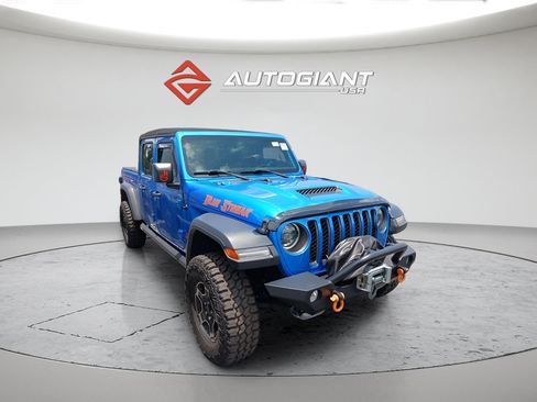 Used 2023 Jeep Gladiator Mojave w/ LED Lighting Group AWD/4WD image 2