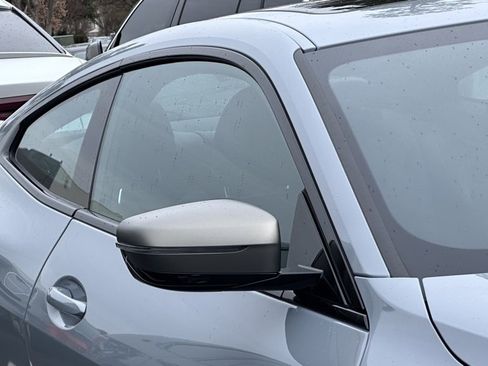 Certified 2023 BMW M440i Coupe image 3