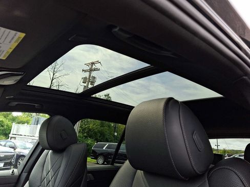 Used 2023 BMW X5 xDrive40i w/ Premium Package AWD/4WD image 15