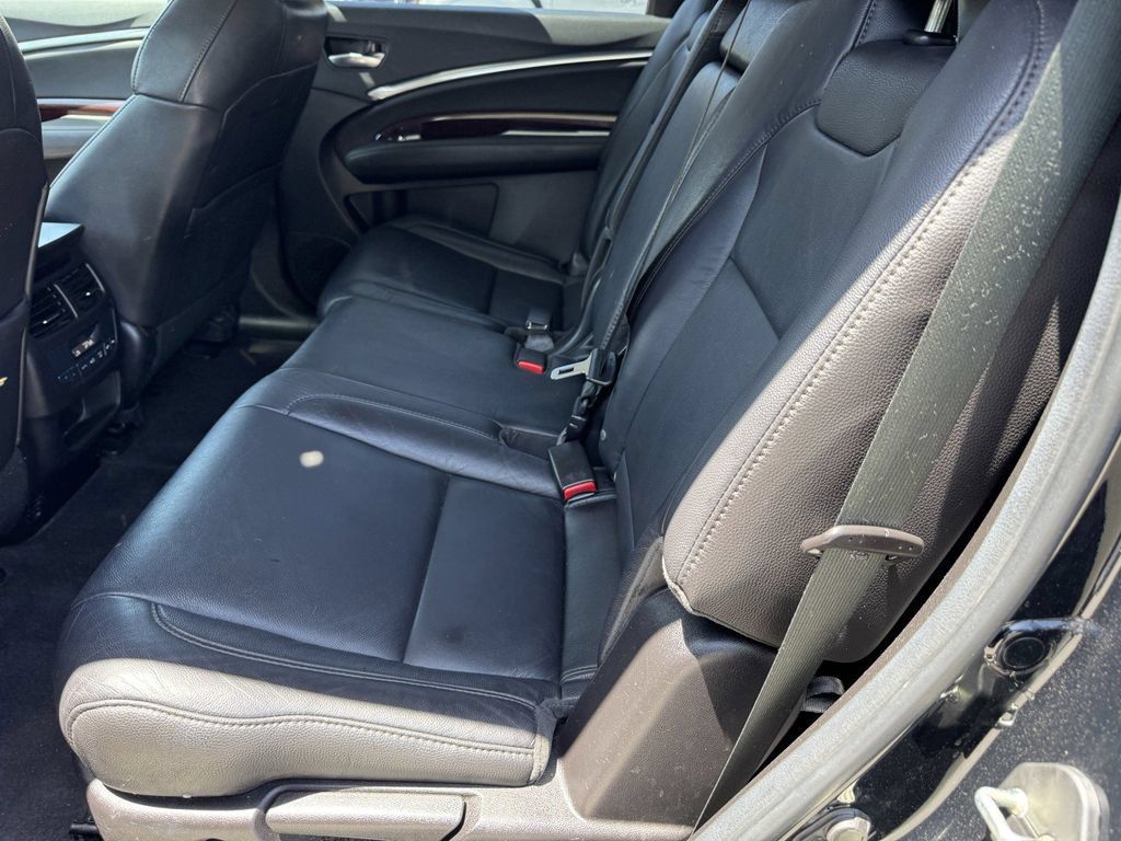 Used 2016 Acura MDX w/ Technology Package AWD/4WD image 12