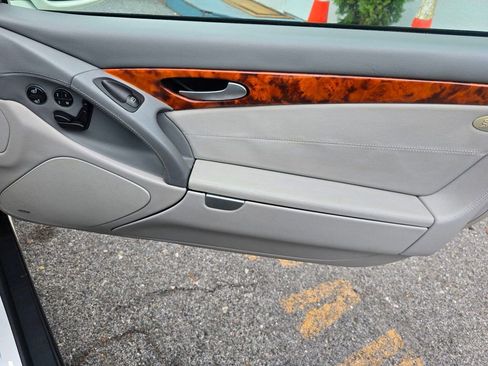 Used 2003 Mercedes-Benz SL 500 image 11