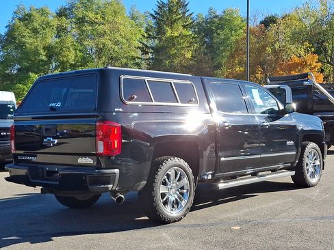 Used 2017 Chevrolet Silverado 1500 High Country image 11