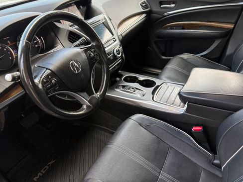 Used 2018 Acura MDX w/ Advance & Entertainment AWD/4WD image 11