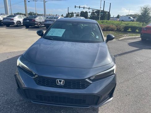 Used 2025 Honda Civic Sport image 2