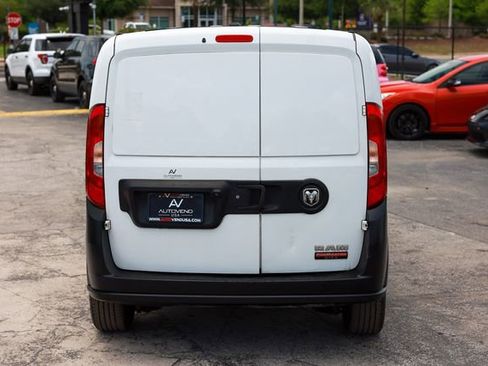Used 2019 RAM ProMaster City Tradesman FWD image 12
