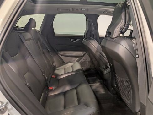 Used 2025 Volvo XC60 B5 Core w/ Climate Package image 29