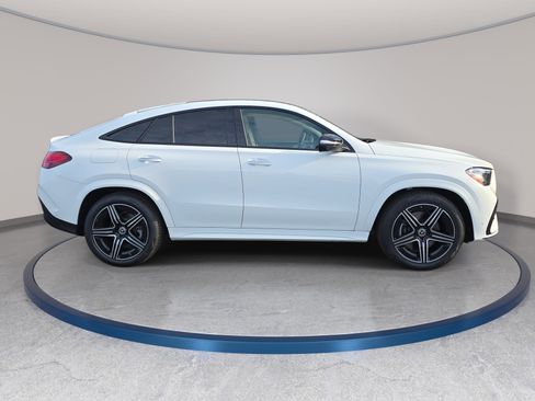 New 2026 Mercedes-Benz GLE 450 4MATIC Coupe image 4