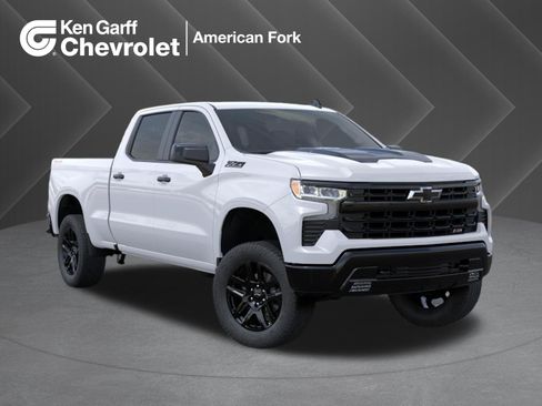 New 2025 Chevrolet Silverado 1500 LT Trail Boss w/ Convenience Package II AWD/4WD image 1