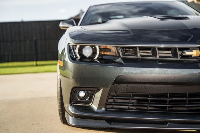 Used 2015 Chevrolet Camaro SS w/ SS Performance Package RWD image 55