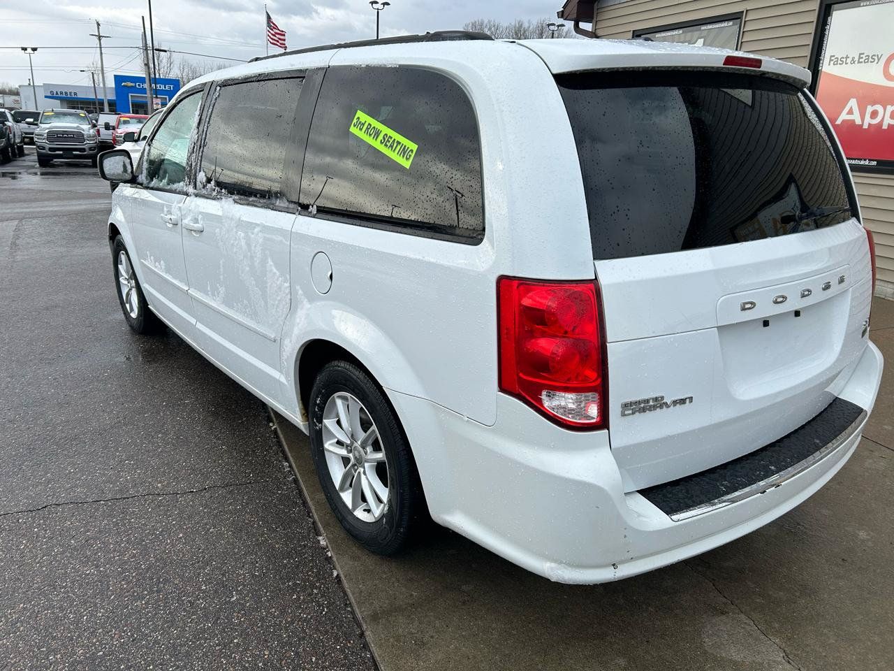 Used 2016 Dodge Grand Caravan SXT FWD image 7