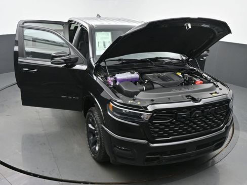 New 2026 RAM 1500 4x4 Crew Cab image 62
