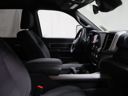 New 2026 RAM 2500 Big Horn AWD/4WD image 14