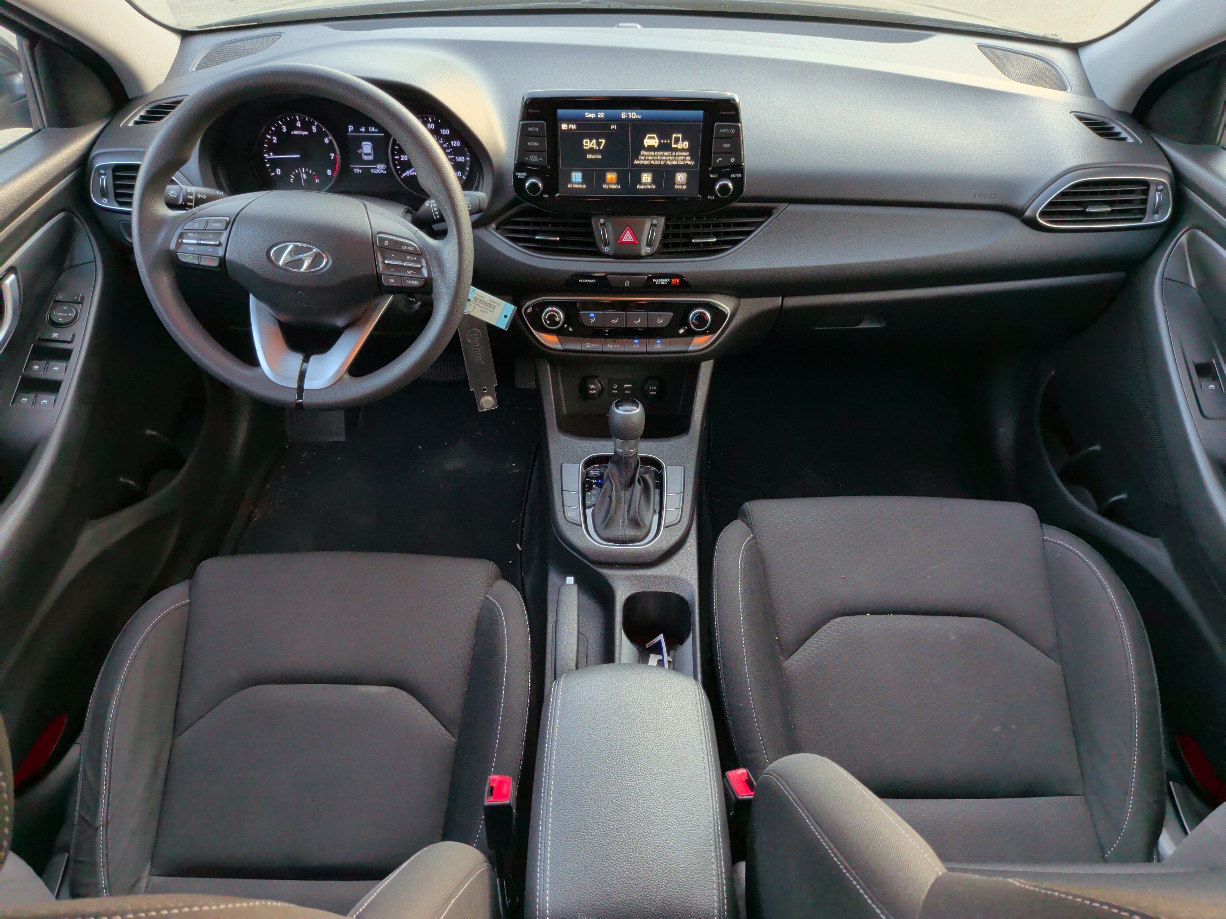 Used 2018 Hyundai Elantra GT FWD image 28