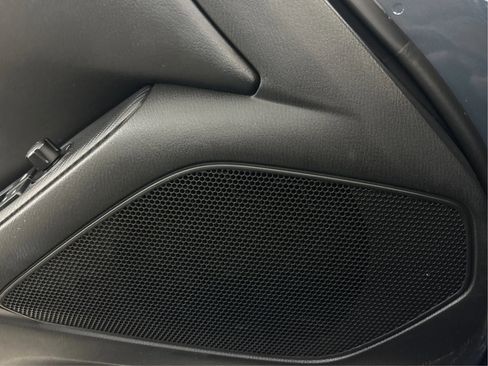 Used 2021 MAZDA MX-5 Miata RF Grand Touring RWD image 38