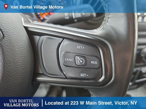 Used 2022 Jeep Wrangler Unlimited Sport image 15