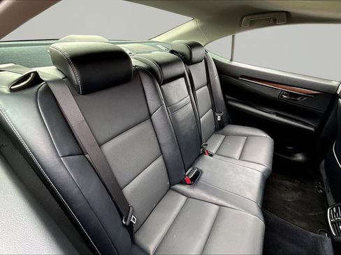 Used 2015 Lexus ES 350 w/ Premium Package FWD image 24