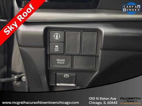 Used 2024 Acura RDX SH-AWD image 17