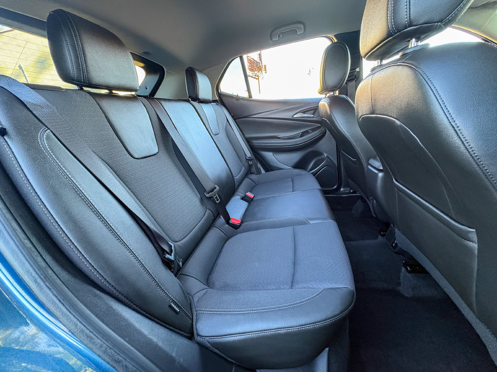 Used 2024 Buick Encore GX Preferred AWD/4WD image 27