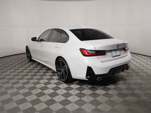 Used 2023 BMW 330i Sedan w/ M Sport Package image 7