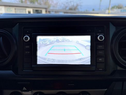 Used 2019 Toyota Tacoma SR w/ SR Convenience Package image 30