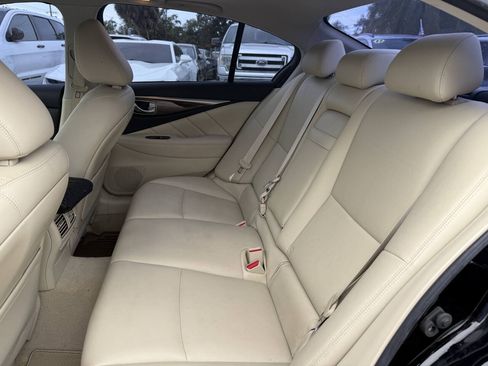 Used 2018 INFINITI Q50 Luxe w/ Essential Package (3.0T Luxe) RWD image 20