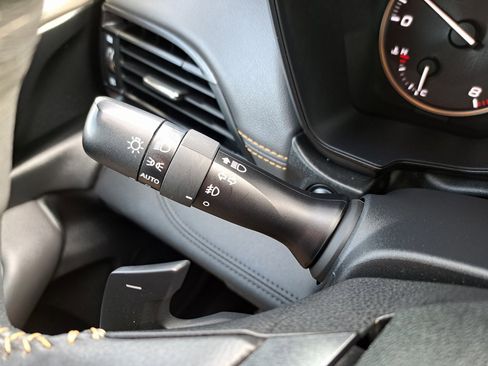 Certified 2025 Subaru Outback Wilderness image 21