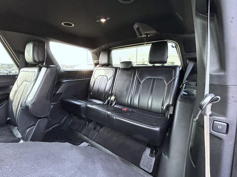 Used 2019 Ford Expedition Limited w/ Equipment Group 301A AWD/4WD image 20