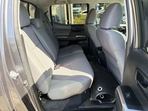 Used 2021 Toyota Tacoma SR5 RWD image 23