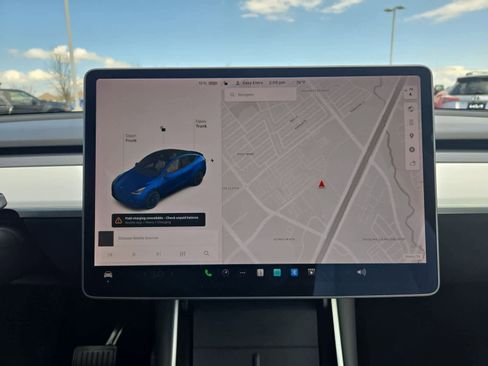 Used 2020 Tesla Model Y Long Range image 25