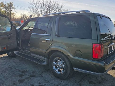 Used 2001 Lincoln Navigator 2WD image 10