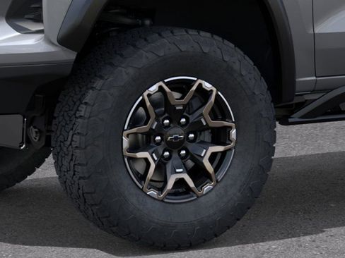 New 2026 Chevrolet Colorado ZR2 w/ Technology Package image 9