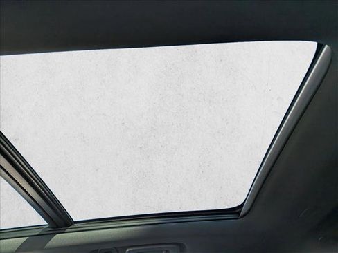 New 2026 Volvo XC90 B6 Plus w/ Protection Package Premier image 18