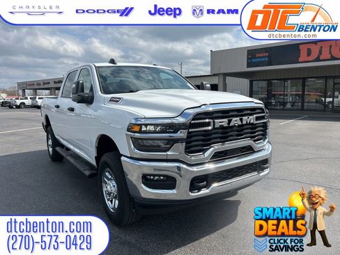 New 2026 RAM 2500 Tradesman AWD/4WD image 1