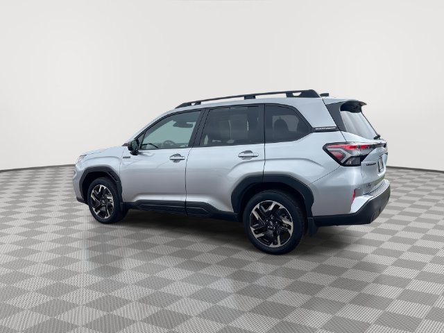Used 2026 Subaru Forester Premium AWD/4WD image 7