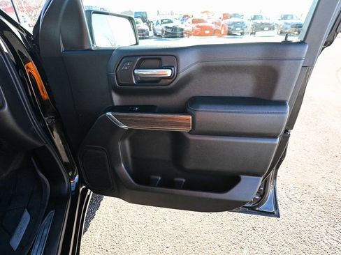Used 2019 Chevrolet Silverado 1500 RST image 26