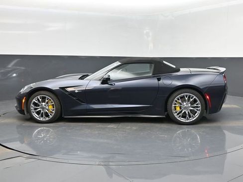 Used 2014 Chevrolet Corvette Stingray Convertible w/ 3LT Preferred Equipment Group RWD image 10