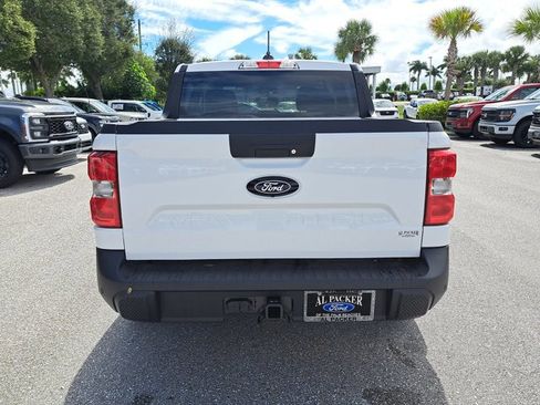 New 2025 Ford Maverick XLT w/ XLT Luxury Package AWD/4WD image 8