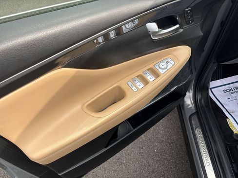 Used 2023 Hyundai Santa Fe Calligraphy image 15