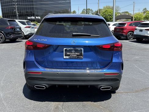 Certified 2025 Mercedes-Benz GLA 250 image 4