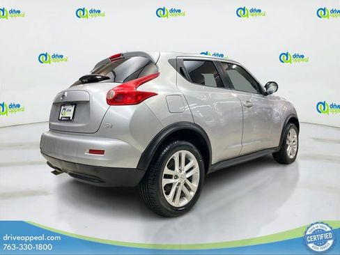 Used 2011 Nissan Juke SV image 5