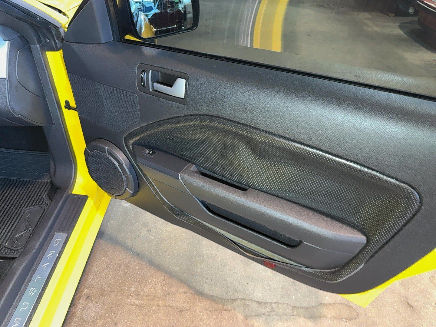 Used 2006 Ford Mustang GT Premium RWD image 61