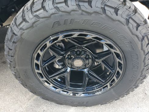 New 2026 Ford F150 XLT w/ Equipment Group 303A High image 8