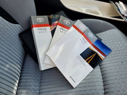 Used 2017 Toyota Prius Three w/ Carpet Mat Package FWD image 24