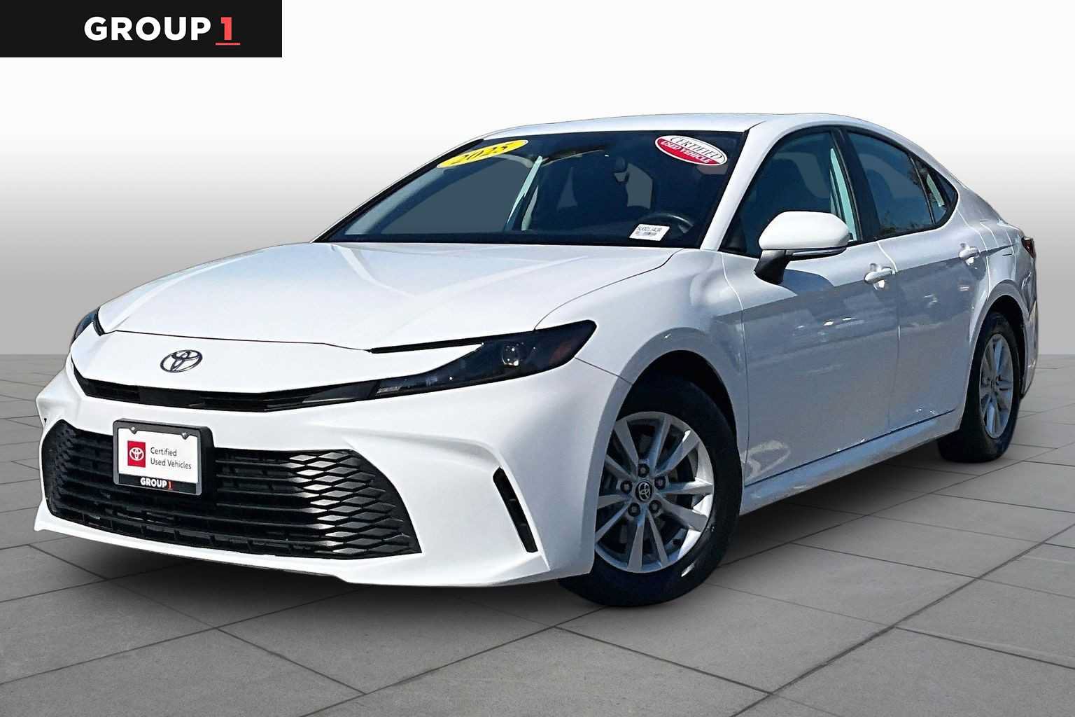 Certified 2025 Toyota Camry LE FWD image 1