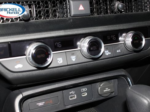 Used 2024 Honda CR-V EX image 32