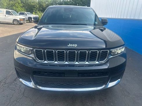 Used 2024 Jeep Grand Cherokee L Laredo w/ Luxury Tech Group I AWD/4WD image 4