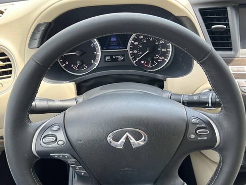 Used 2020 INFINITI QX60 Luxe w/ Essential Package FWD image 12